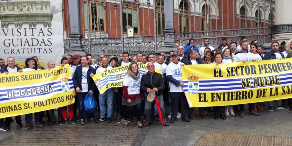 ENTREGADO EN EL MINISTERIO ESCRITO DEL SECTOR PESQUERO DEL CERCO REIVINDICANDO MEJORAS PARA MANTENER LA ACTIVIDAD