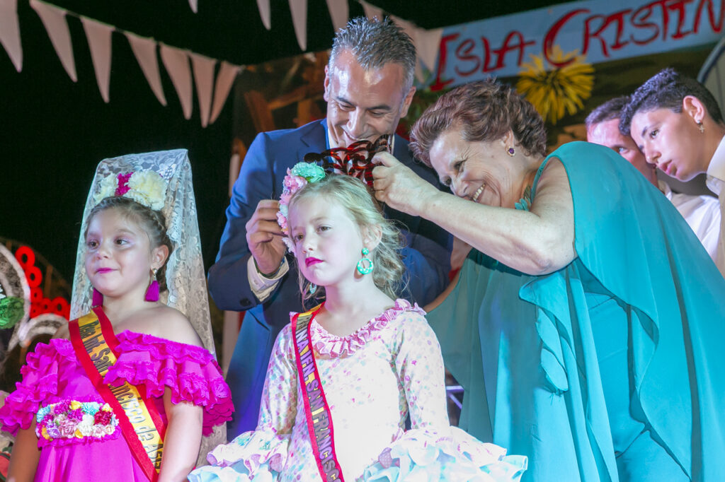 PROCLAMADAS LAS REINAS JUVENIL E INFANTIL DE LAS FIESTAS DE SAN FRANCISCO DE ASÍS EN ISLA CRISTINA