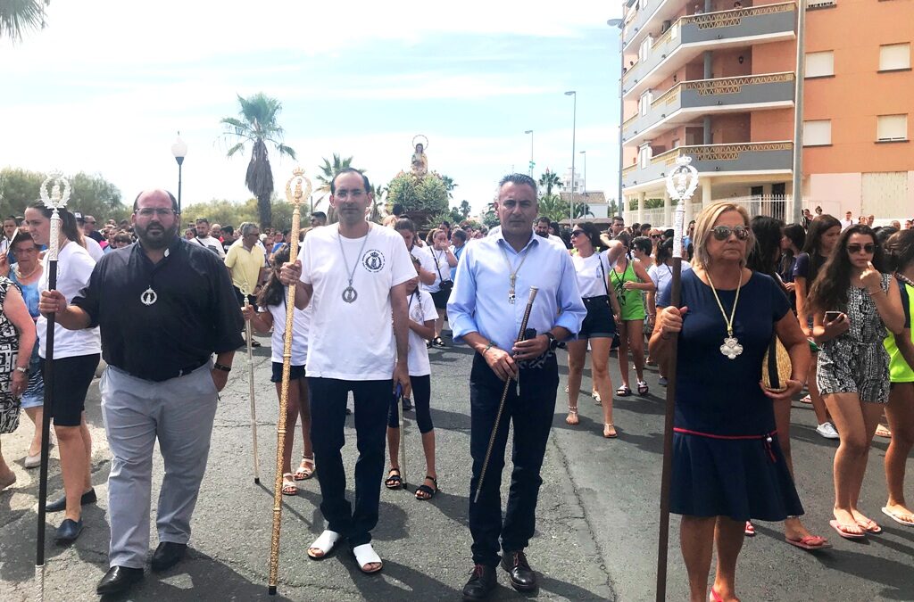 MISA Y PROCESIÓN PARA CERRAR LAS FIESTAS EN HONOR A LA VIRGEN DEL MAR EN ISLA CRISTINA