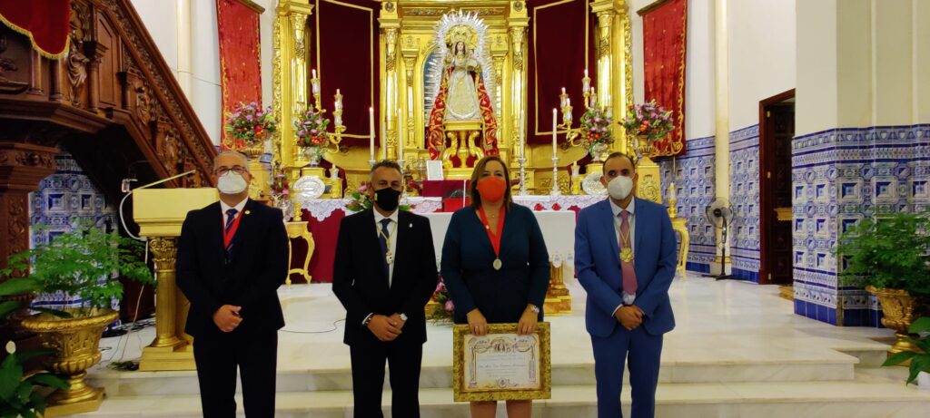 COMIENZAN LOS ACTOS EN TORNO A LA VIRGEN DEL ROSARIO, PATRONA Y ALCALDESA PERPETUA DE ISLA CRISTINA