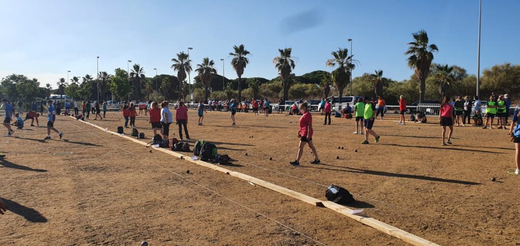 TREINTA Y DOS EQUIPOS DE DIECISÉIS COMUNIDADES AUTÓNOMAS SE DAN CITA EN EL CAMPEONATO DE ESPAÑA DE CLUBES DE PETANCA CELEBRADO EN ISLA CRISTINA