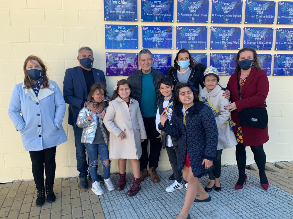 DESCUBIERTAS LAS PLACAS DEL PREMIO MANUEL FRAGOSO 'EL PATITAS' Y EL 'PITO DE CAÑA' 2022