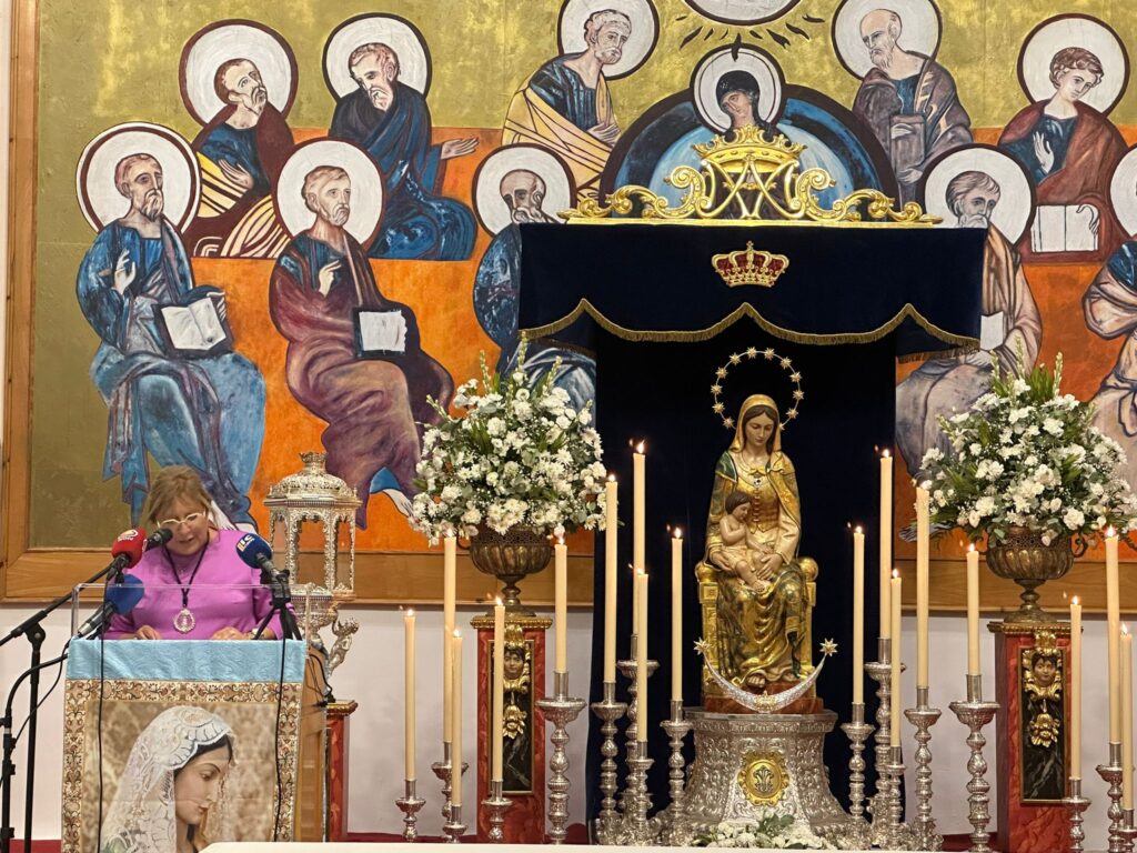 LA ISLEÑA PEPA SOSA OFRECE UN SENCILLO Y EMOTIVO PREGÓN A LA PATRONA DE PUNTA DEL CAIMÁN, LA VIRGEN DEL MAR