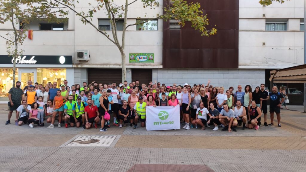 ÉXITO DE PARTICIPACIÓN EN LA VI RUTA DE SENDERISMO NOCTURNO 